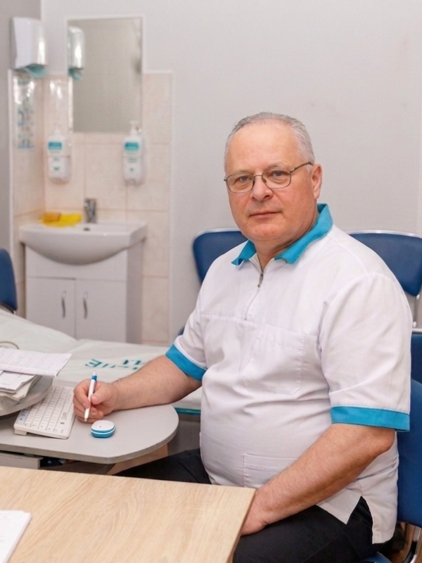 Сук Леонід Леонідович